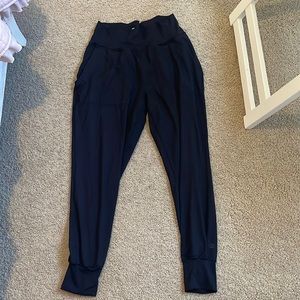 women’s joggers